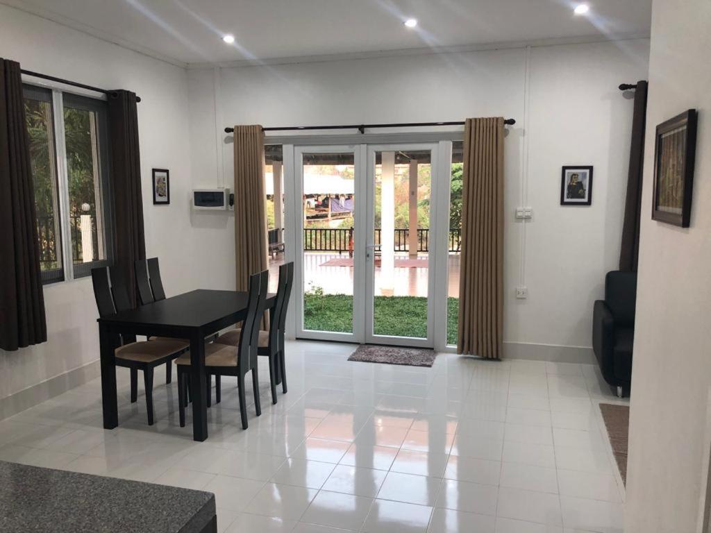 River View Villas Vangviang Kültér fotó